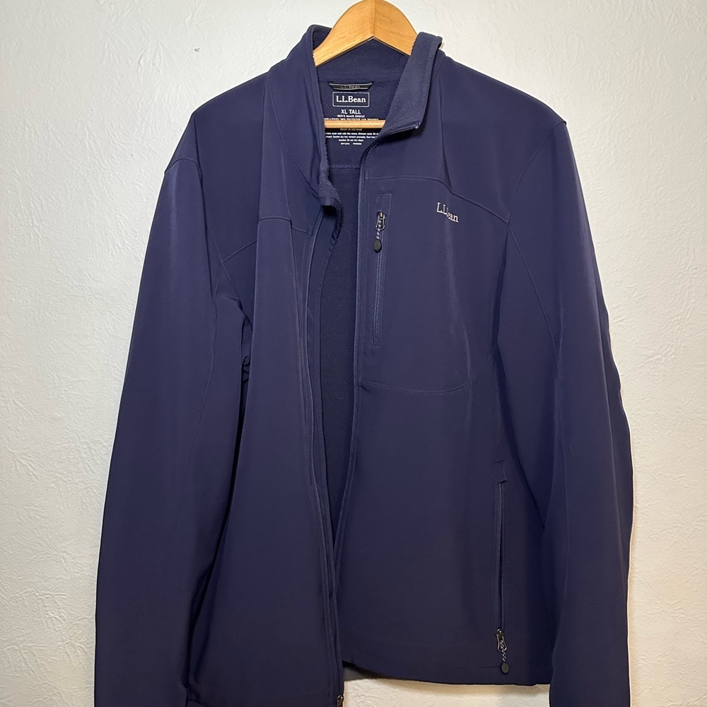 L.L. Bean Men's Carbon Navy Windproof Softshell Jacket XLT - Picture 5 of 8